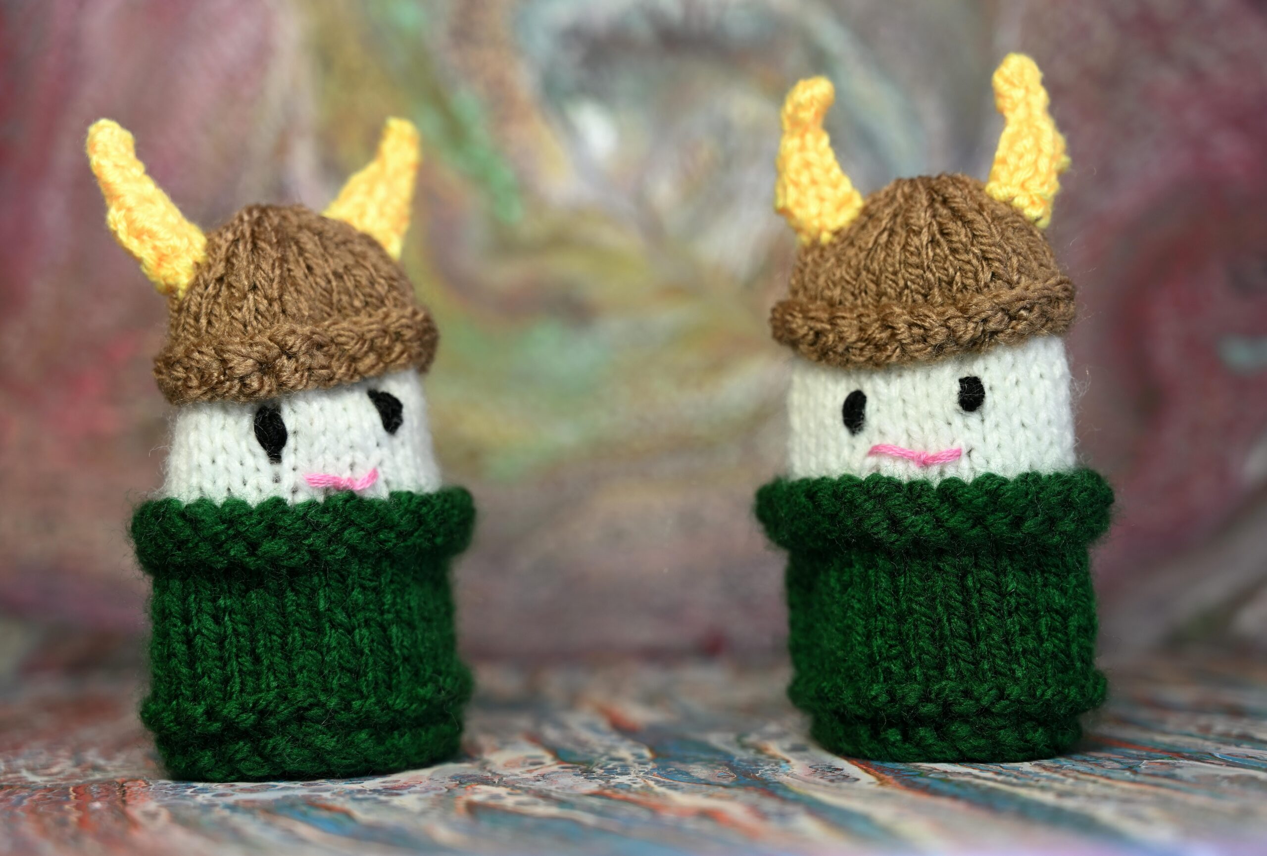 knit people
